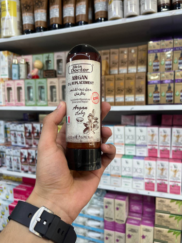 ماسک مو روغن ارگان مو«درخشش ابریشمی و تغذیهای عمیق برای موهایی نرم و خوشحالت»